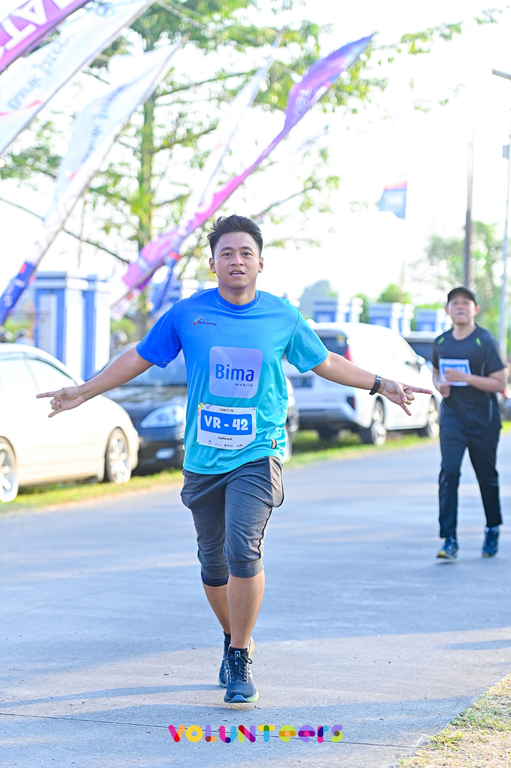 VUN RUN I 1180 scaled